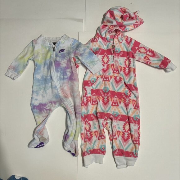 Baby Girl Clothes Lot 13 Pc Bundle Dresses Bodysuits Sleeper Shoes Hair Tie 0-6M - Picture 2 of 11